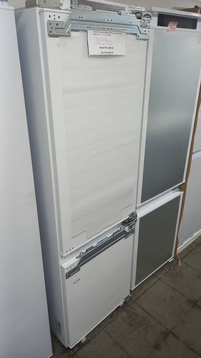 Grade A SAMSUNG SpaceMax BRB26615EWW/EU Integrated 70/30 Fridge Freezer - Fixed Hinge BB6658